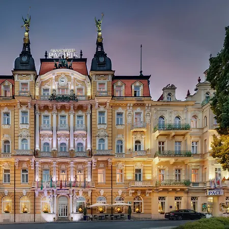 酒店 Ensana Pacifik