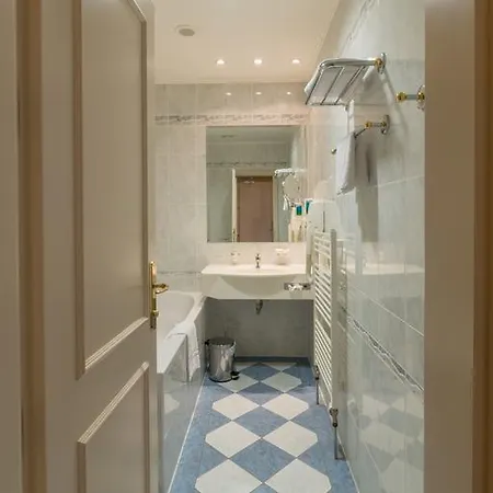 Hotel Ensana Pacifik 4*