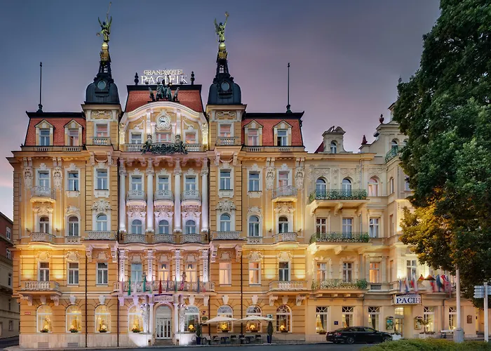 酒店 Ensana Pacifik